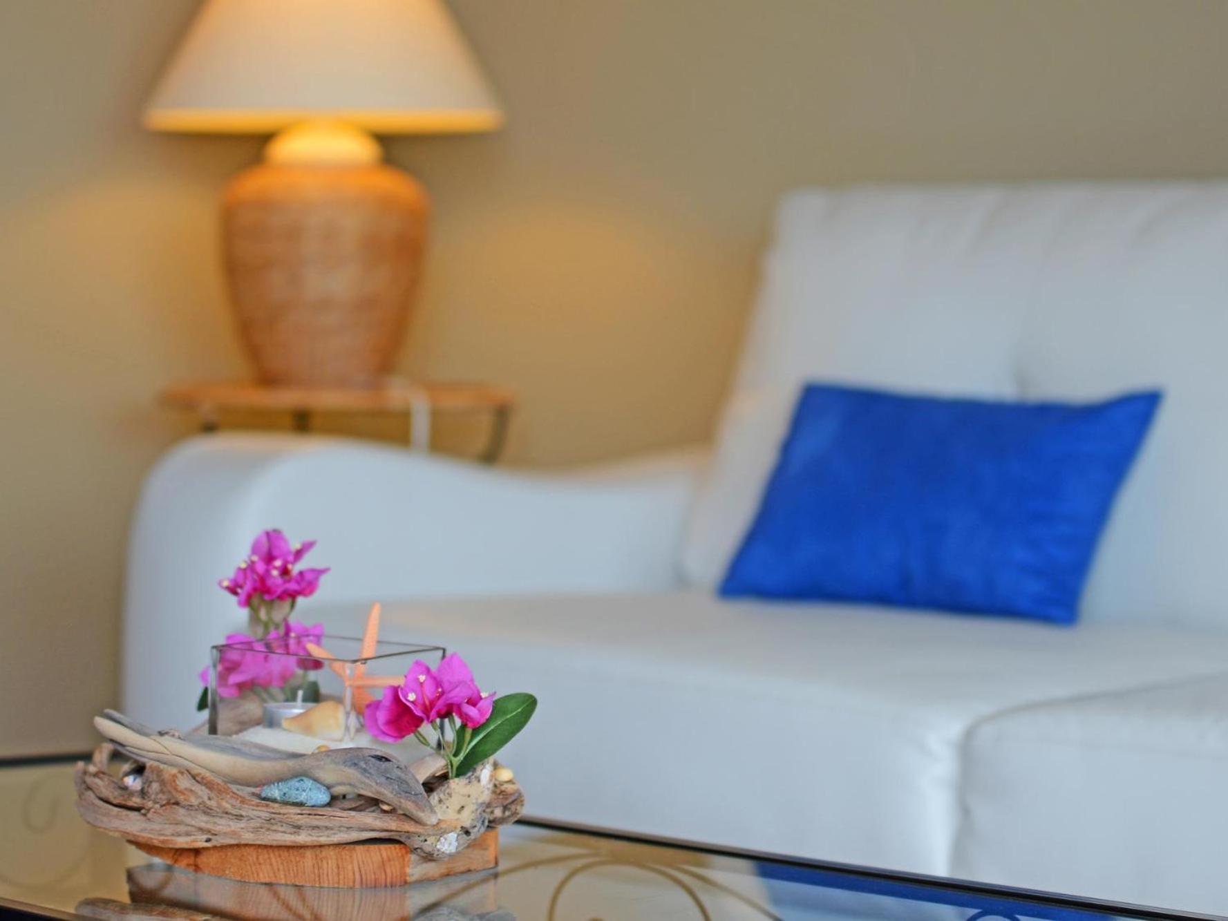 La Cote Bleue Villa Sainte-Lucie de Porto-Vecchio Room photo