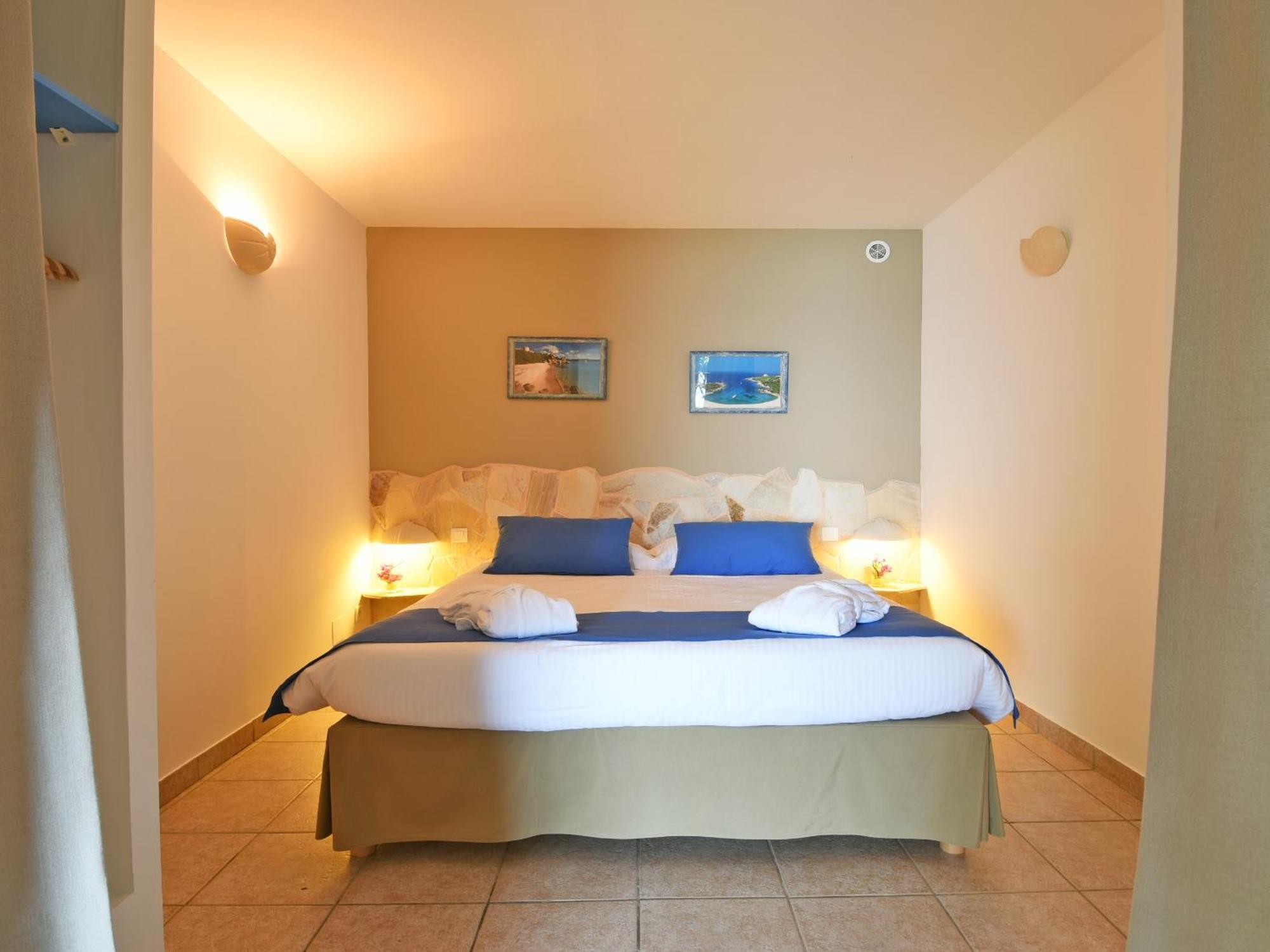 La Cote Bleue Villa Sainte-Lucie de Porto-Vecchio Room photo