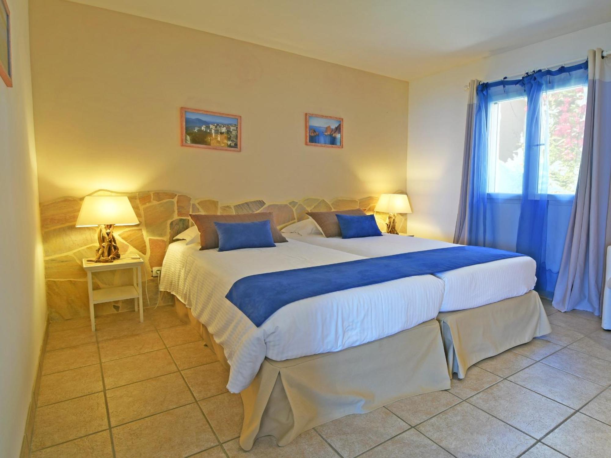 La Cote Bleue Villa Sainte-Lucie de Porto-Vecchio Room photo