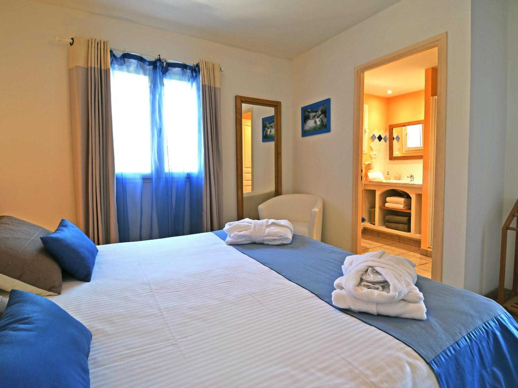 La Cote Bleue Villa Sainte-Lucie de Porto-Vecchio Room photo